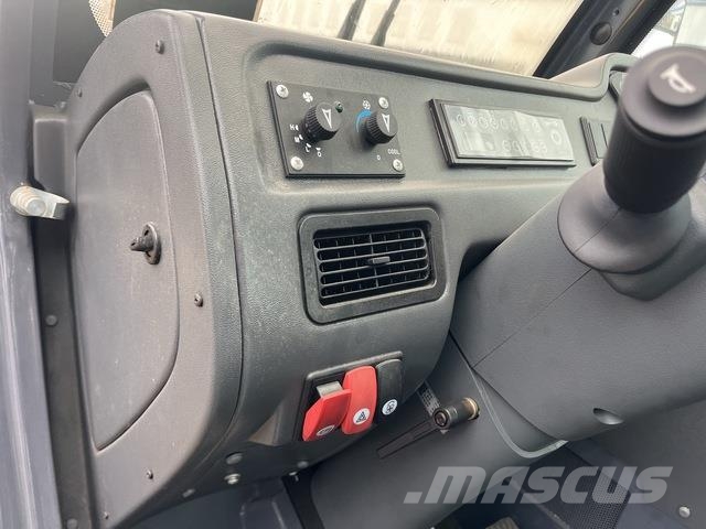 XCMG XC6-3007V テレスコーピックハンドラー