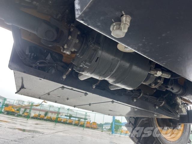 XCMG XC6-3007V テレスコーピックハンドラー