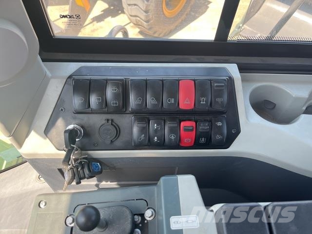 XCMG XC968EV Kolesni nakladalci