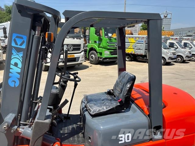 XCMG XCB-D30 Montacargas - otros