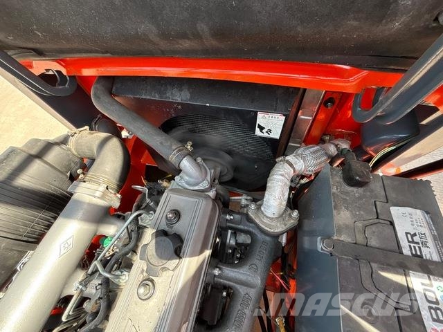 XCMG XCB-D35 شاحنات ذات رافعات شوكية - أخرى