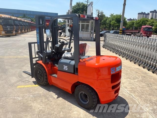 XCMG XCB-D35 شاحنات ذات رافعات شوكية - أخرى