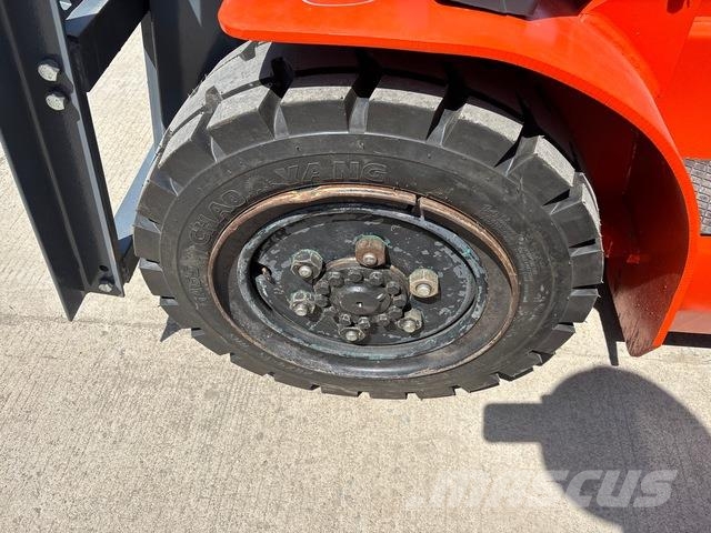 XCMG XCB-D35 شاحنات ذات رافعات شوكية - أخرى