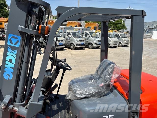 XCMG XCB-D35 شاحنات ذات رافعات شوكية - أخرى