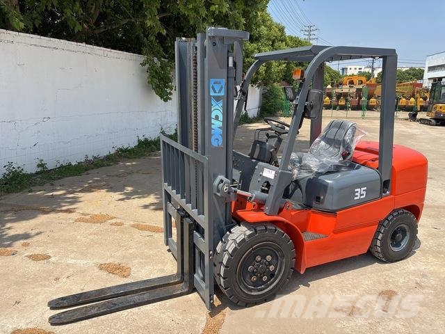 XCMG XCB-D35 شاحنات ذات رافعات شوكية - أخرى