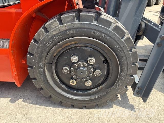 XCMG XCB-D35 شاحنات ذات رافعات شوكية - أخرى