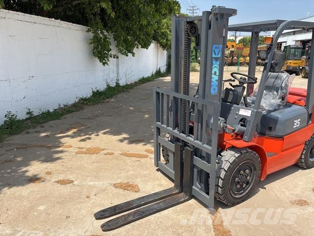 XCMG XCB-D35 شاحنات ذات رافعات شوكية - أخرى