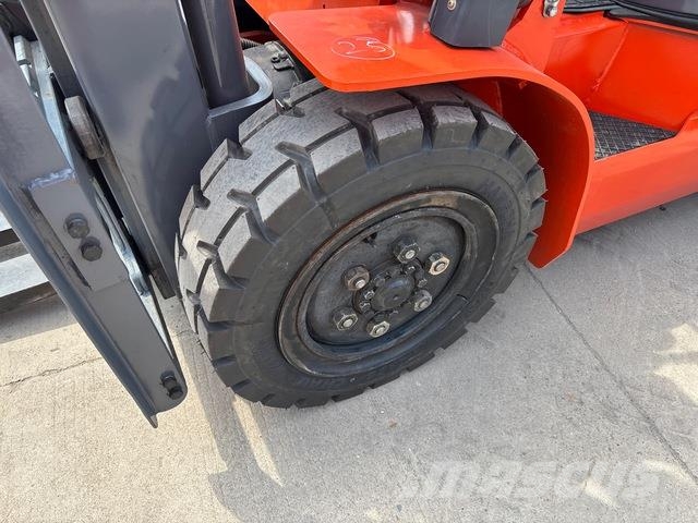 XCMG XCB-D35 Muut haarukkatrukit