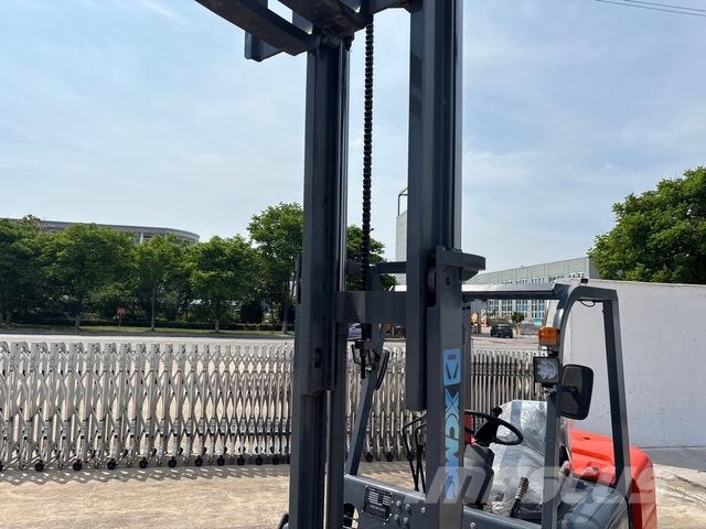 XCMG XCB-D35 Muut haarukkatrukit