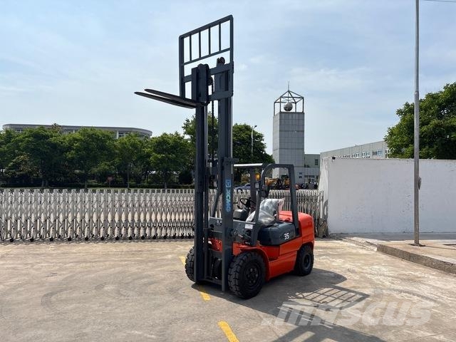 XCMG XCB-D35 Muut haarukkatrukit