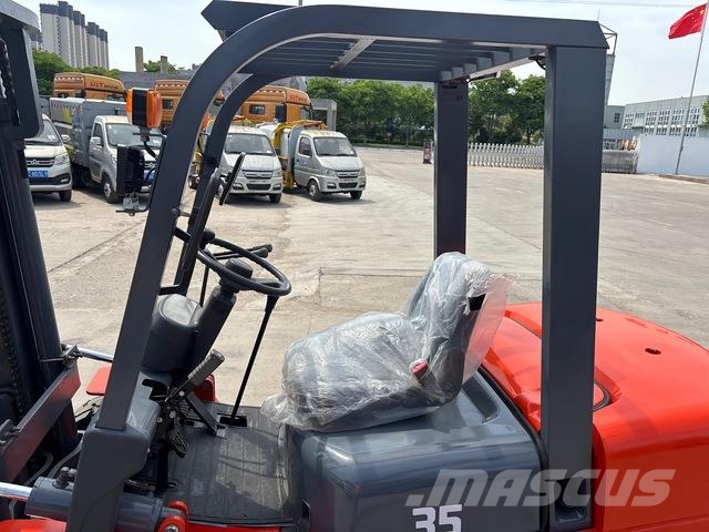 XCMG XCB-D35 Muut haarukkatrukit