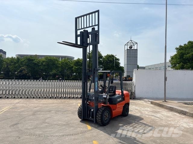 XCMG XCB-D35 Muut haarukkatrukit