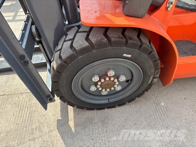 XCMG XCB-D35 Muut haarukkatrukit
