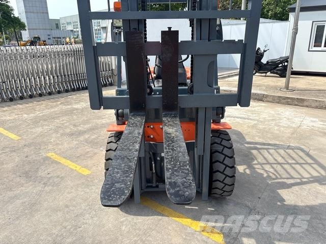 XCMG XCB-D35 Muut haarukkatrukit