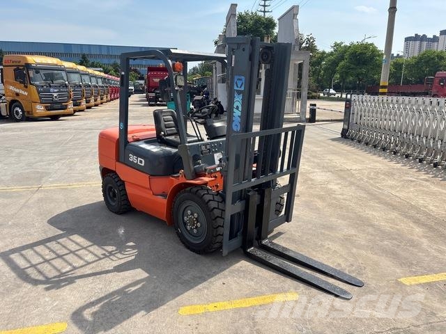 XCMG XCB-D35 Muut haarukkatrukit