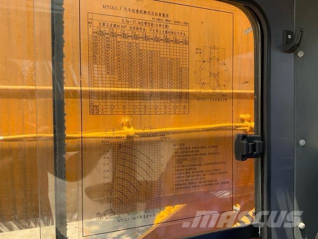XCMG XCT12L5 Tracked cranes