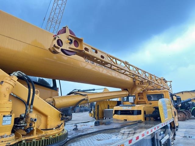 XCMG XCT25L5 Γερανοί με ερπύστριες