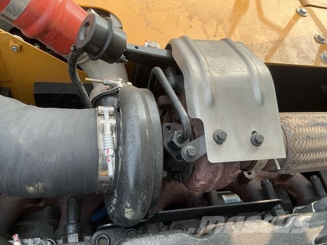 XCMG XE270DK Pásová rýpadla