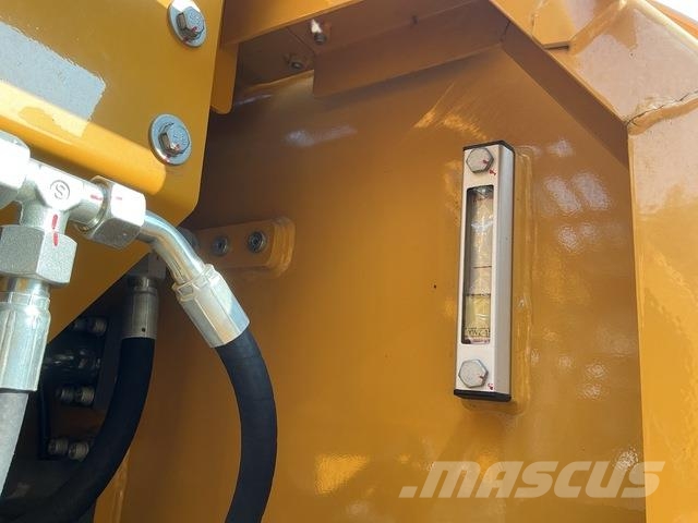 XCMG XE270DK Pásová rýpadla