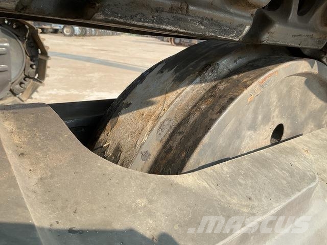 XCMG XE270DK Pásová rýpadla