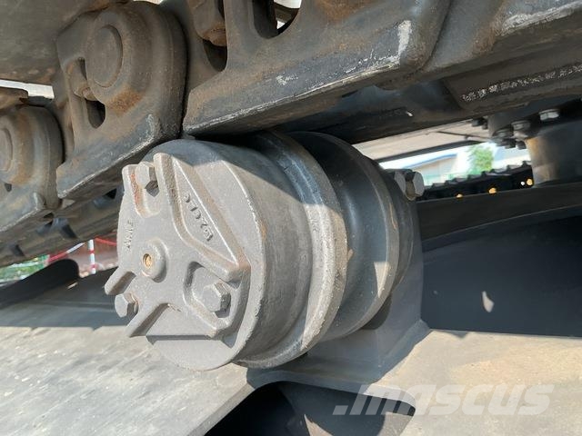 XCMG XE270DK Pásová rýpadla