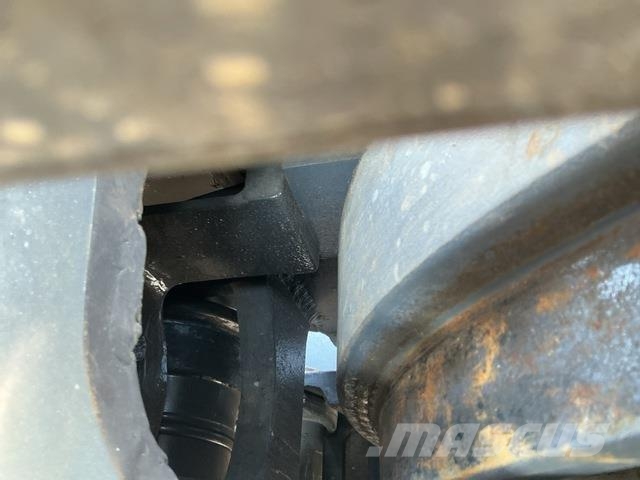 XCMG XE270DK Pásová rýpadla