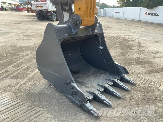XCMG XE270DK Pásová rýpadla