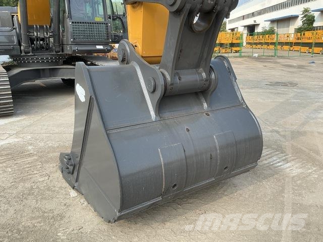XCMG XE270DK Pásová rýpadla