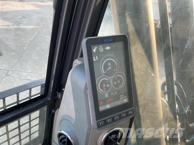 XCMG XE270DK Pásová rýpadla