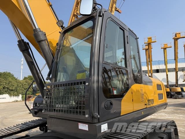 XCMG XE270DK Pásová rýpadla