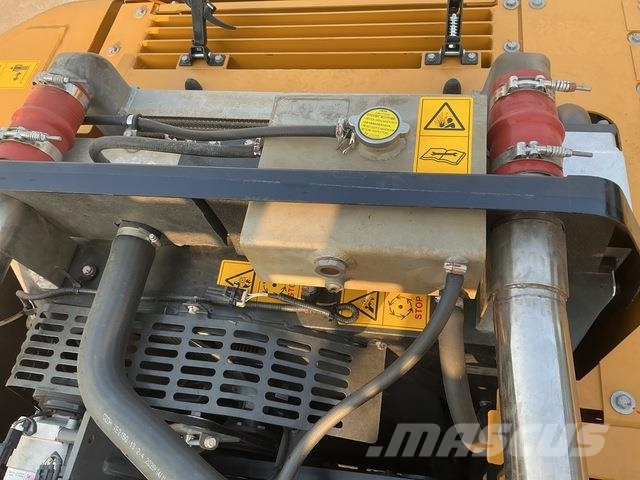 XCMG XE270DK Pásová rýpadla