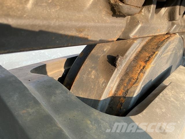 XCMG XE270DK Pásová rýpadla