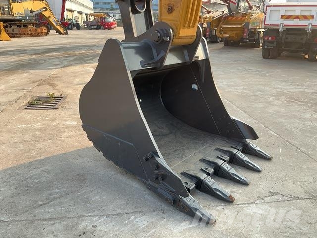 XCMG XE270DK Pásová rýpadla