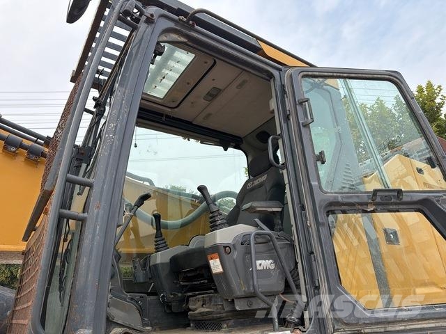 XCMG XE690DK Rupsgraafmachines