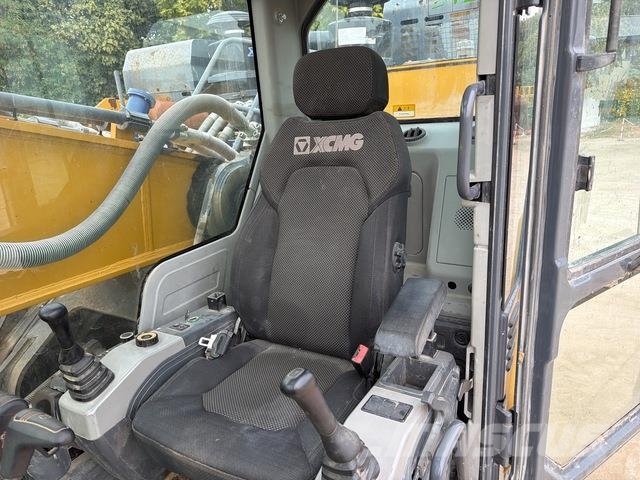 XCMG XE690DK Rupsgraafmachines