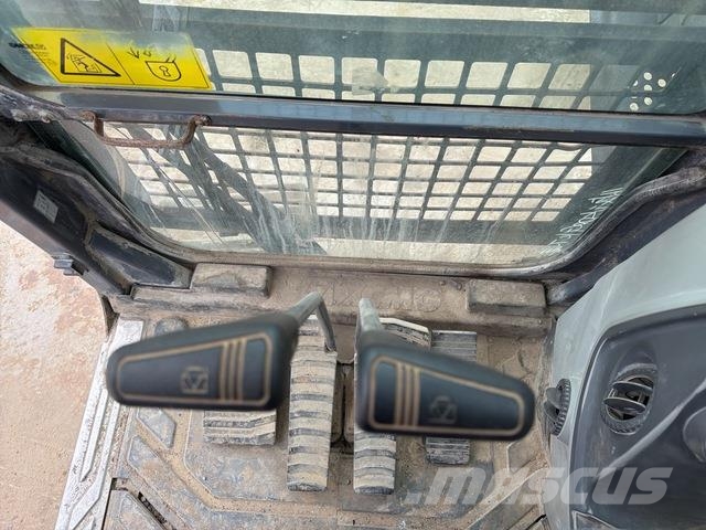 XCMG XE690DK Rupsgraafmachines