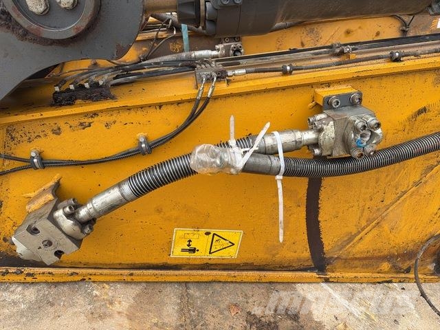 XCMG XE690DK Rupsgraafmachines
