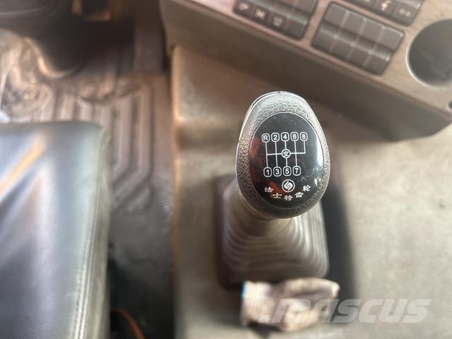 XCMG XG105 ساحبات مفصلية