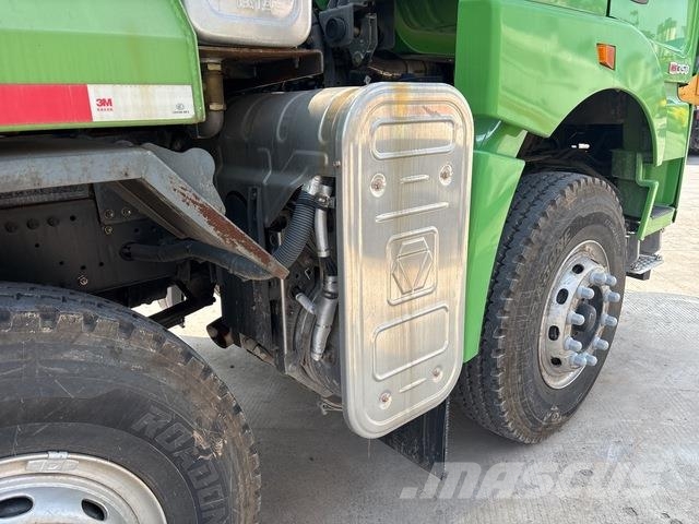 XCMG XGA3310D6NEX Tipper trucks