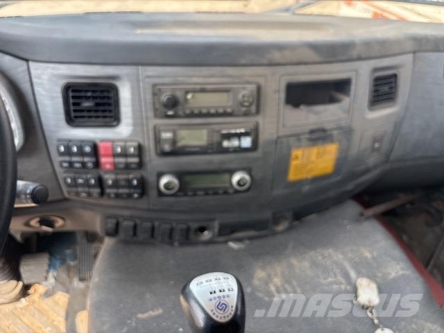 XCMG XGA3310D6NEX Tipper trucks