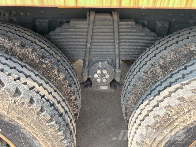 XCMG XGA3310D6NEX Tipper trucks