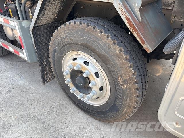 XCMG XGA3310D6NEX Tipper trucks