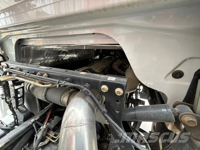 XCMG XGA3315D5WE Tipper trucks