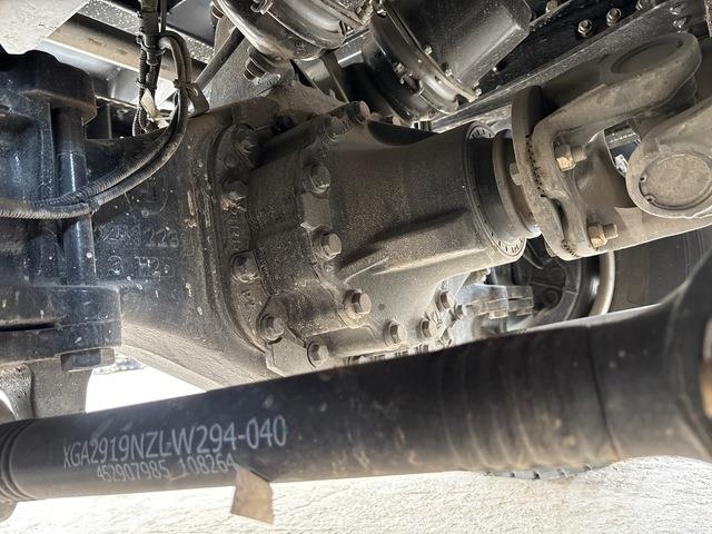XCMG XGA3315D5WE Tipper trucks