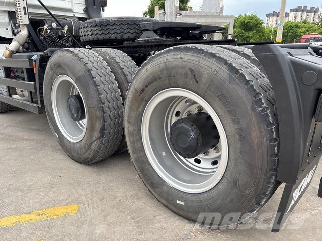 XCMG XGA4253D5WC Sattelzugmaschinen