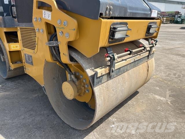 XCMG XMR303IV Rodillos de doble tambor