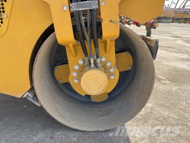XCMG XMR303IV Rodillos de doble tambor