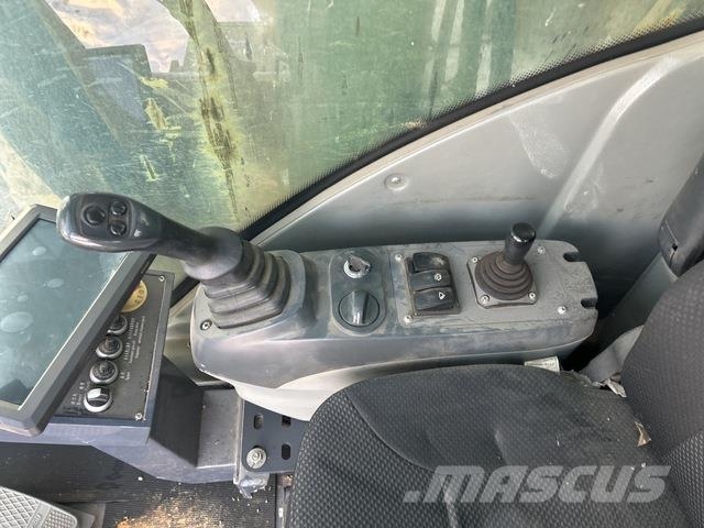 XCMG XR240ES クローラドリル