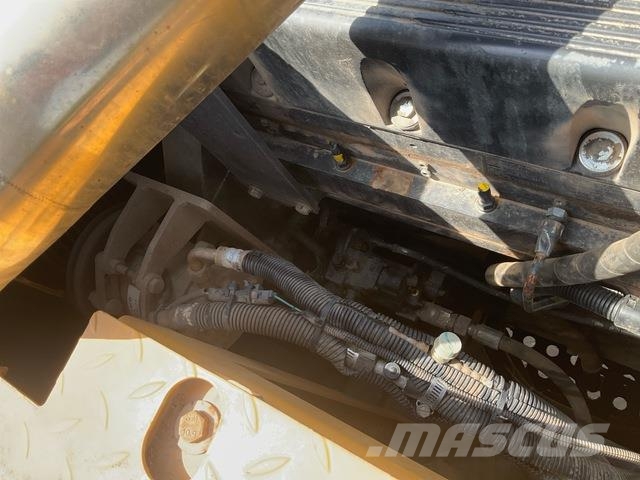 XCMG XR240ES クローラドリル