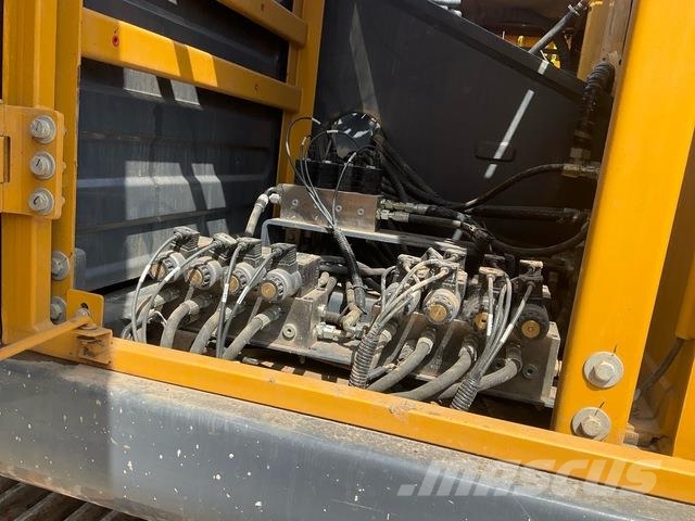 XCMG XR240ES クローラドリル